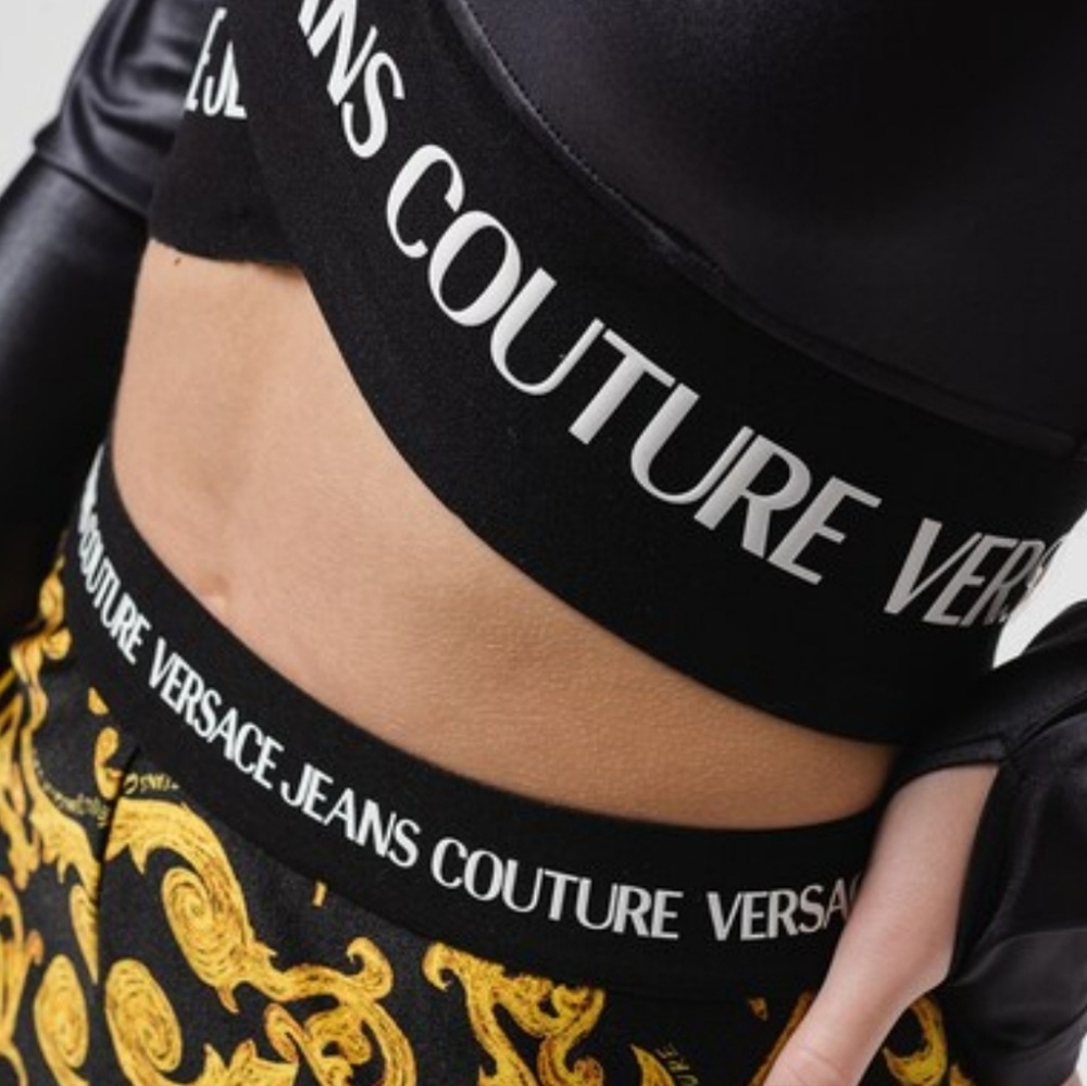 Versace Jeans Collection Black Logo-Waist Cropped Long Sleeve Top - Picture 4 of 12